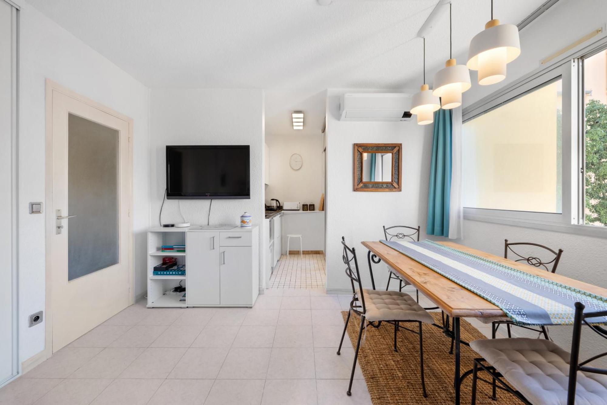 "Charmant Studio" Plein Centre, Calme, Terrasse Menton Exterior photo